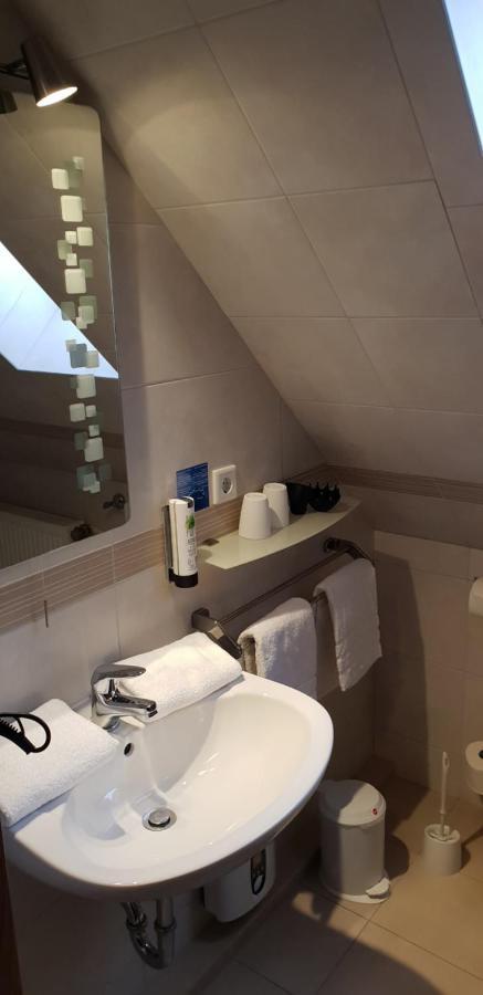 Airport Hotel One Aparthotel Sylt מראה חיצוני תמונה