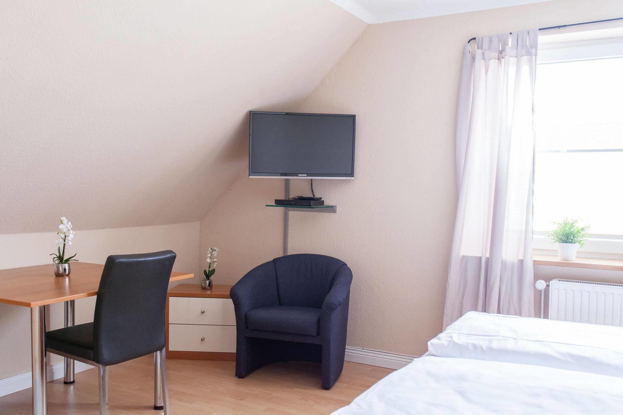 Airport Hotel One Aparthotel Sylt מראה חיצוני תמונה