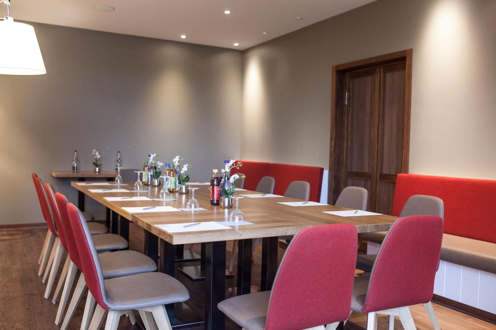 Airport Hotel One Aparthotel Sylt מראה חיצוני תמונה